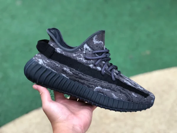 350v2 nero grigio puro originale Adidas Yeezy 350 V2 nero grigio arancione cocco ID4811