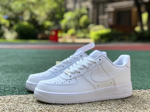 AF1 bianco puro basso Nike Air Force1 Air Force One AF1 bianco puro uomo e donna casual scarpe da skateboard medio-alte 315123-111