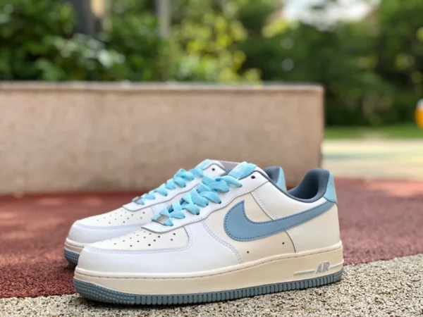 AF1 bianche basse Nike Air Force 1 Low '07 Air Force One sneakers basse CW3388-202