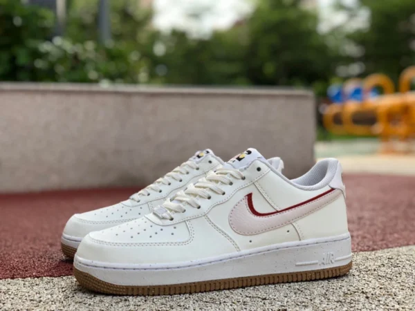 AF1 crema bassa Nike Air Force 1 Low AF1 scarpe da ginnastica casual basse DX6065-101