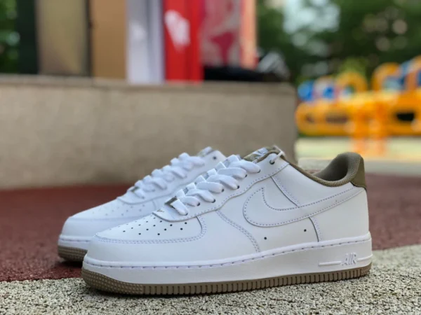 AF1 scarpe da ginnastica casual basse bianche pure bianche marroni Nike Air Force 1 Low AF1 DR9867-100