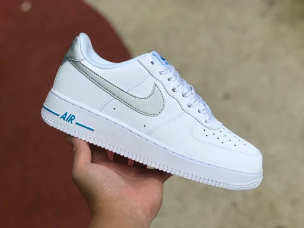 AF1 basse bianche e blu Nike Air Force 1 '07 sneakers casual basse bianche e blu DR0142-100