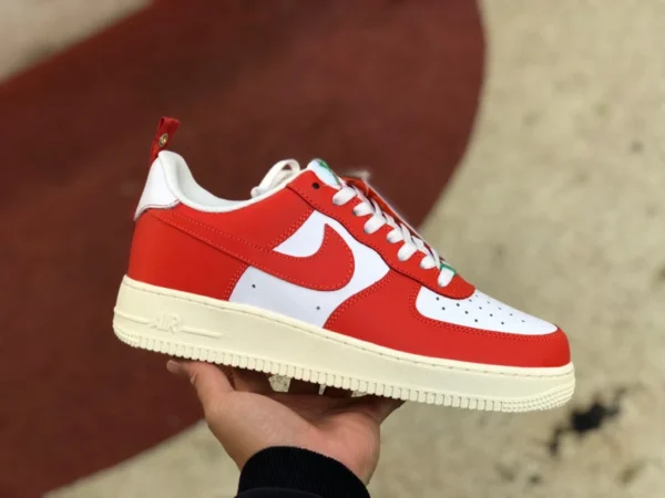 af1 Natale rosso basso Nike Air Force 1'07 LV8 Low Air Force One scarpe da ginnastica casual basse dx3141-861