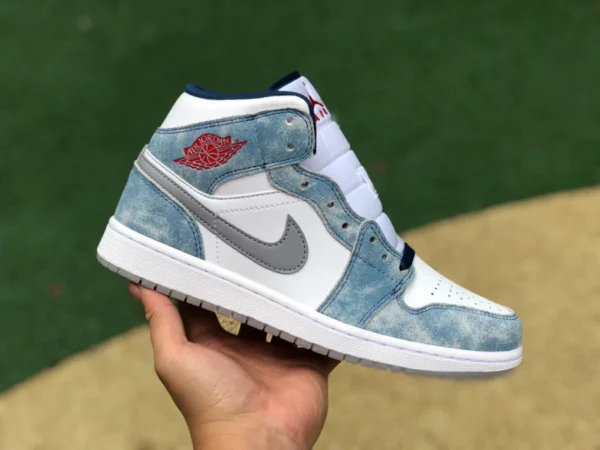 aj1mid blu lavato puro originale Air Jordan 1 Mid AJ1 bianco e blu menta caramelle lavate blu scarpe da basket mid-top DN3706-401