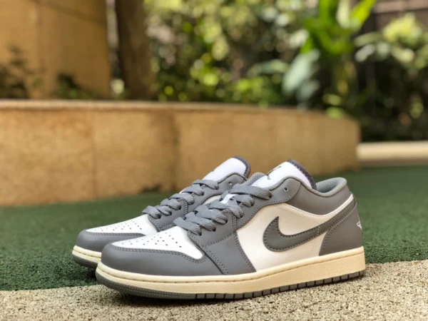 aj1 grigio e vecchio basso puro originale Air Jordan 1 Low AJ1 retrò grigio e vecchie scarpe da basket basse 553558-053