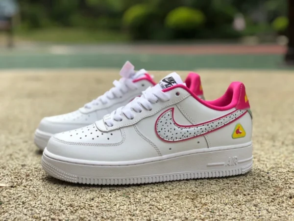 af1 dragon fruit low Nike/Nike AIR FORCE 1 '07 LV8 2 tavola casual da uomo a taglio basso dv3809-100