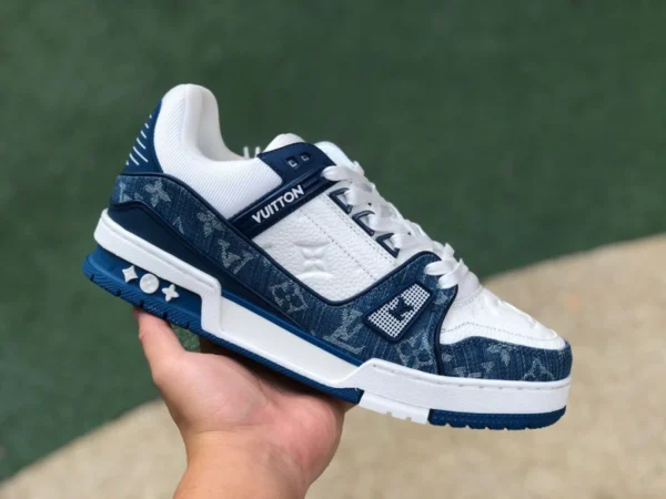 LV bianco denim blu basso nuovo ordine spedito Louis Vuitton Louis Vuitton Trainer Scarpe da ginnastica Louis Vuitton