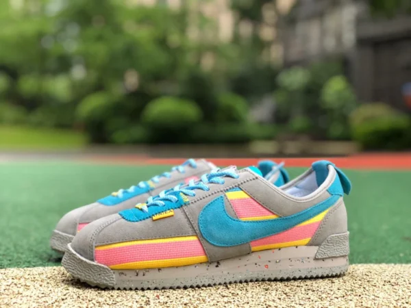 Forrest Gump joint un grigio blu Union x Nike Cortez DR1413-002