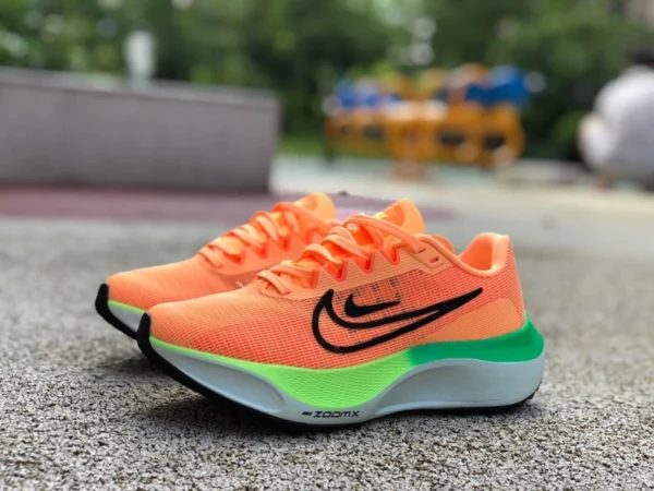 Zoom fly5 arancione verde bianco Nike Zoom Fly 5 Nike ammortizzazione piastra in carbonio maratona uomo e donna running DM8974-800