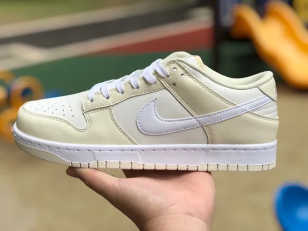 Dunk beige Nike Dunk Low "Coconut Milk sneakers basse casual beige latte di cocco DJ6188-100