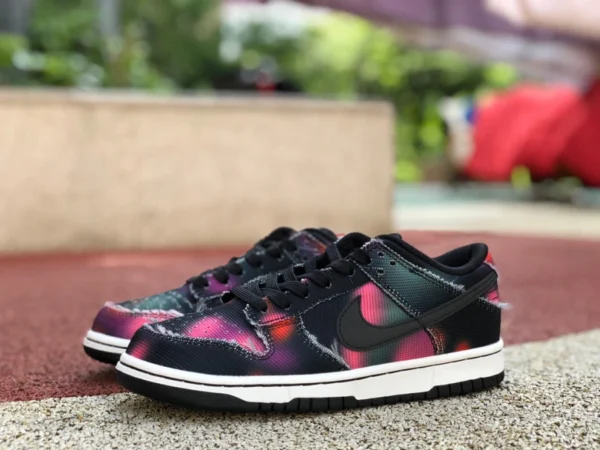 Dunk street graffiti basse nere e viola Nike Dunk Low sneakers basse nere e viola street graffiti retro DM0108-002