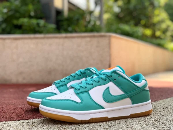 Dunk teal Nike Dunk Low teal Tiffany sneakers basse bianche e verdi DV2190-100