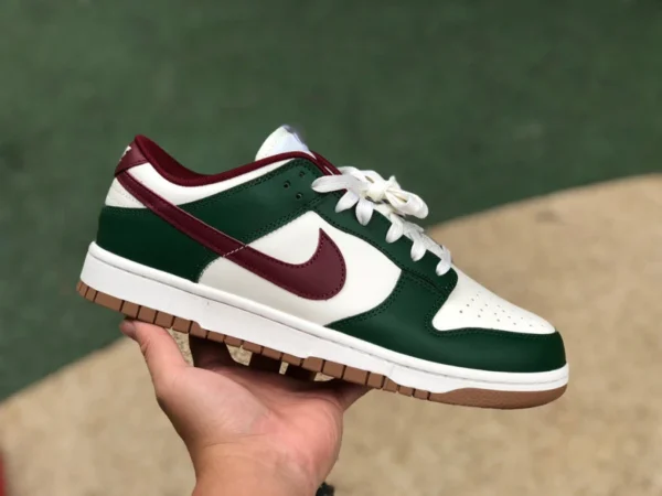 Dunk bianche verdi rosse basse pure originali Nike Dunk Low "Gorge Green" canyon verde FB7160-161