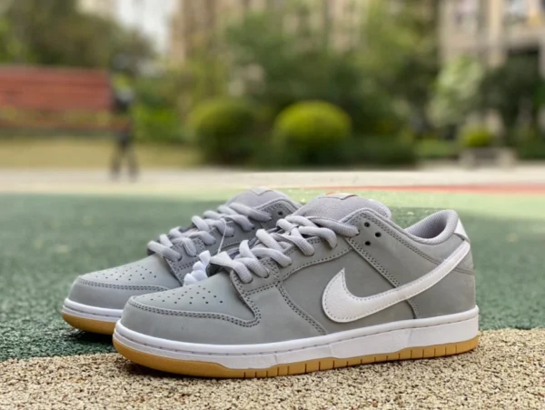 Dunk grigio raw gum basso puro originale Nike SB Dunk Low Grey Gum grigio gomma grezza low-top scarpe da skateboard retrò DV5464-001