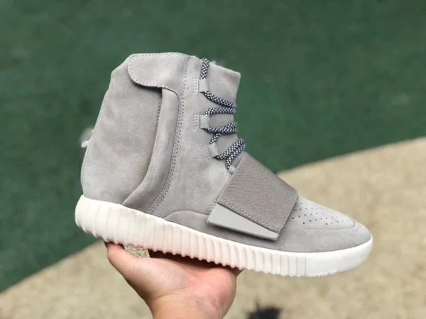 Coconut 750 grigio BASF nuova spedizione Adidas Yeezy 750 Boost kanye west Coconut prima generazione B35309