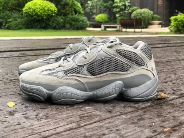 Coconut 500 Earth Grey Adidas Yeezy 500 Earth Grey Grey Coconut Retro Dad Scarpe GW6373