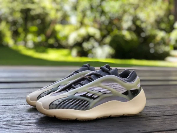 Coconut 700v3 Off-White Adidas Yeezy 700 V3 Coconut Scarpe da corsa ID1674