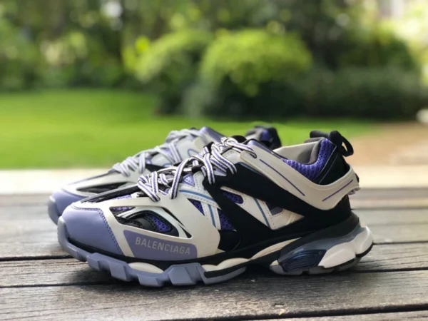 Balenciaga 3.0 bianco e nero viola Balenciaga Triple S scarpe da papà Balenciaga