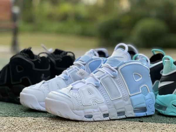 Big air Pippen bianco e blu sfumato Nike Air More Uptempo 96 Big Air Pippen dj5159-400