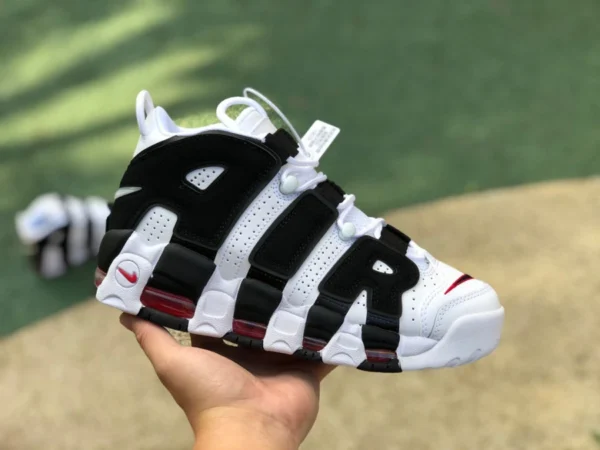 Big Air Pippen Panda bianco e nero Nike Air More Uptempo 96 Big Air Pippen 414962-105