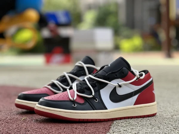 aj1 cinturino rosso punta bassa Air Jordan 1 Low "Chicago" scarpe con cinturino bianche e verdi decostruite bianco e nero 553558-612