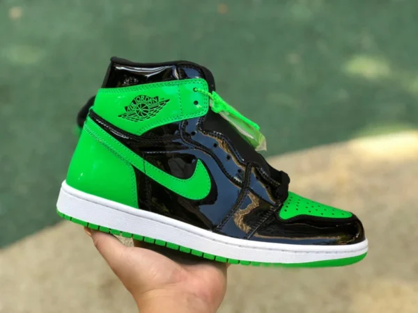 aj1 pelle verniciata nera e verde alta AirJordan 1 Pine Green AJ1 pelle verniciata nera e verde 575441 555088-030