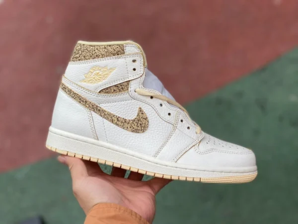 aj1 Air Jordan 1 "Vibrations of Naija" alto bianco puro effetto invecchiato colore champagne bianco puro effetto invecchiato fd8631-100