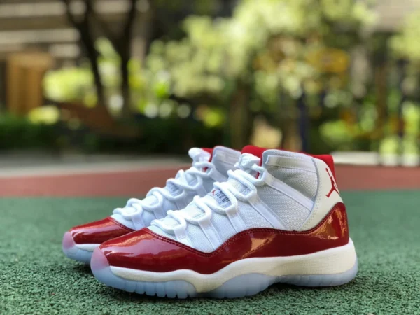 aj11 scarpe da basket alte da donna originali pure originali rosso ciliegia Air Jordan 11 "Cherry" AJ11 Joe 11 scarpe da basket alte da donna in vero carbonio rosso ciliegia 378038-116