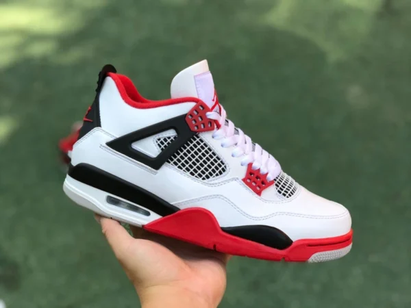 aj4 rosso fiamma pezzo tagliato puro originale Air Jordan 4 Retro AJ4 nero e bianco rosso fiamma rosso 2020 replica DC7770-160