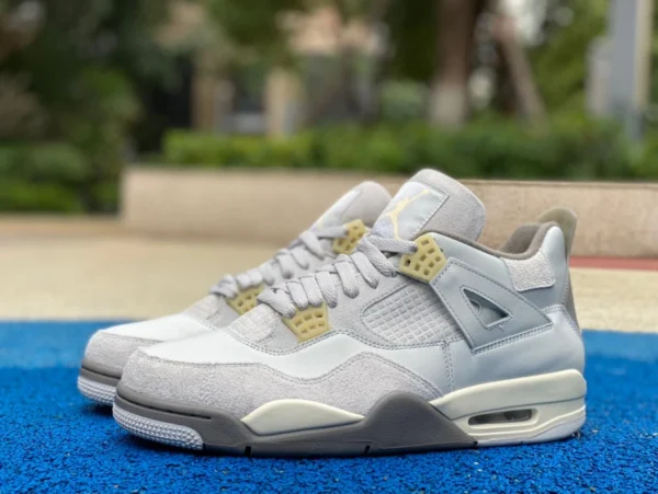 La nuova versione delle aj4 Grey Rabbit è disponibile anche nelle taglie da donna Air Jordan 4 SE Craft scarpe da basket retrò basse grigie verdi DV3742-021