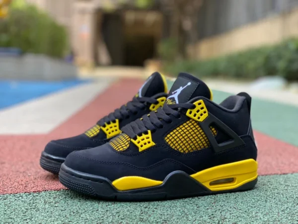 aj4 Thunder nero e giallo primo strato in pelle versione consigliata Air Jordan 4 Thunder Mid AJ4 scarpe da basket mid-top da uomo Thunder nere e gialle DH6927-017