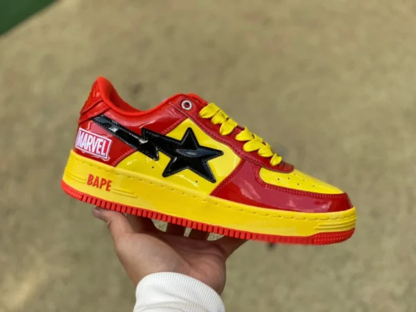 Ape Man Marvel co-branded Iron Man Marvel x Bape STA sneakers alla moda rosse, gialle e nere Marvel co-branded Iron Man 1I73-191-902