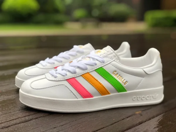 Gucci co-branded Adidas bianco e nero Gucci x Adidas Gucci co-branded Adidas Originals Gazelle "Esquisite Gucci" serie antilope low top