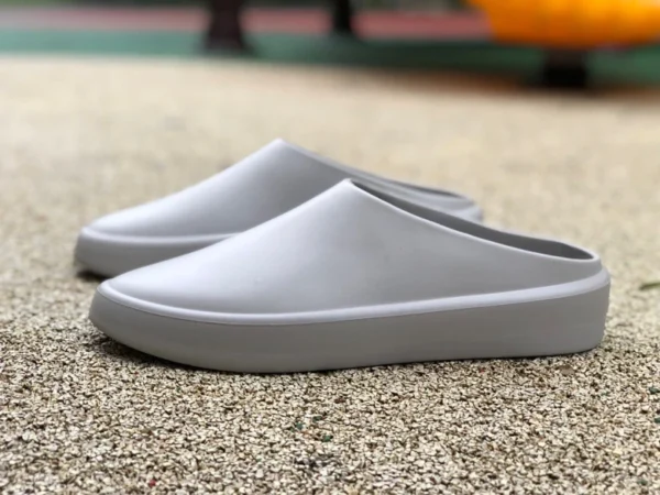 slip-on fog Fear of God 7th Pantofole casual slip-on California grigie FG80-100EVA-Concrete