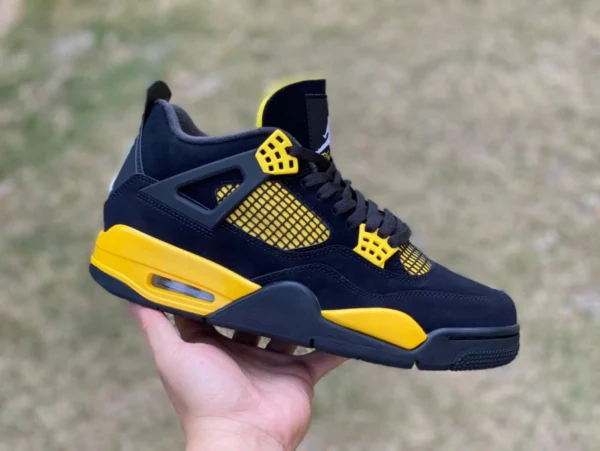 aj4 nero e giallo Thunder T1 puro originale Air Jordan 4 Thunder Mid AJ4 nero e giallo Thunder scarpe da basket mid-top da uomo DH6927-017