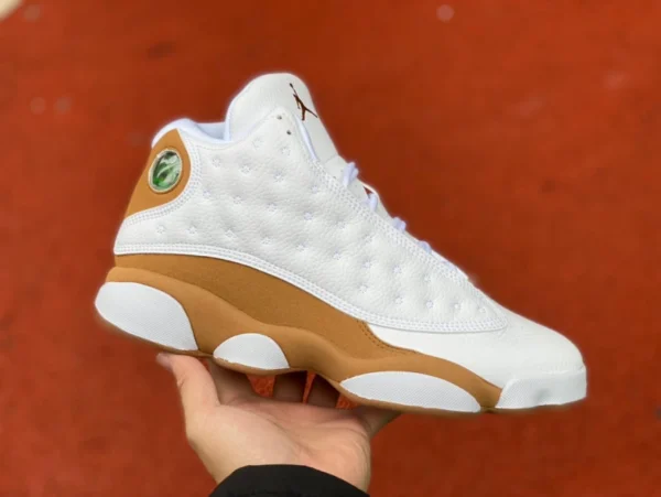 aj13 grano alte Air Jordan 13 "Wheat" grano bianco e giallo 414571-171