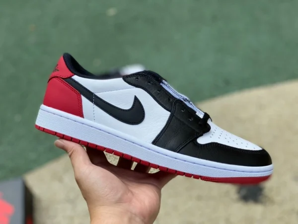 aj1 punta nera bassa dg originale puro Air Jordan 1 Low OG Black Toe 2023 versione CZ0790-106