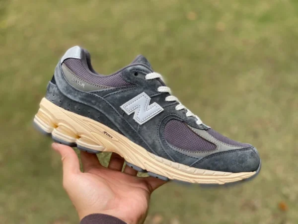 NB2002r grigio carbonio invecchiato NEW BALANCE NB2002 scarpe da corsa casual ammortizzanti retrò sportive per uomo e donna M2002RHO