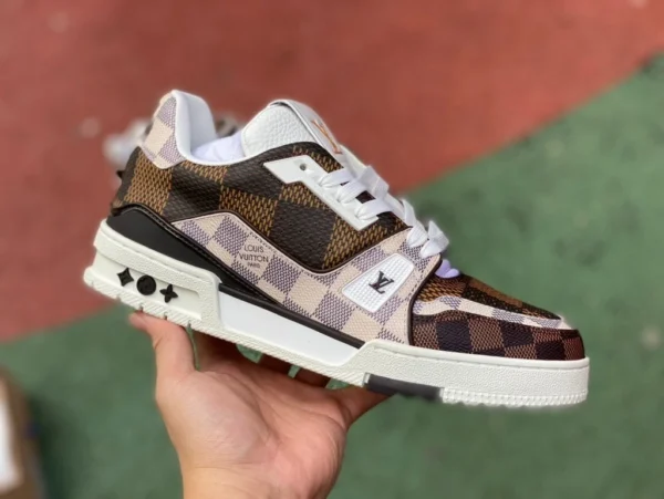 LV versione a scacchiera marrone bassa Dongguan Louis Vuitton Louis Vuitton Trainer sneakers moda