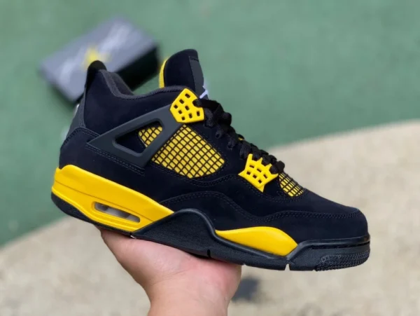 aj4 Thunder nero e giallo edizione speciale ljr ha prodotto Air Jordan 4 Thunder Mid AJ4 Thunder nero e giallo scarpe da basket mid-top da uomo DH6927-017