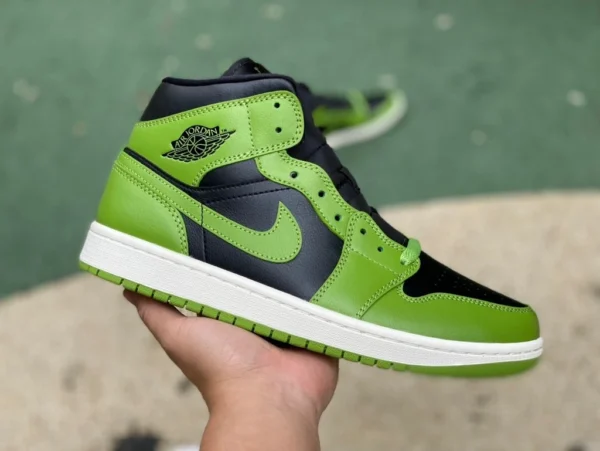 aj1mid nero verde Air Jordan 1 Mid "Green Black" retro scarpe da basket nero verde BQ6472-031