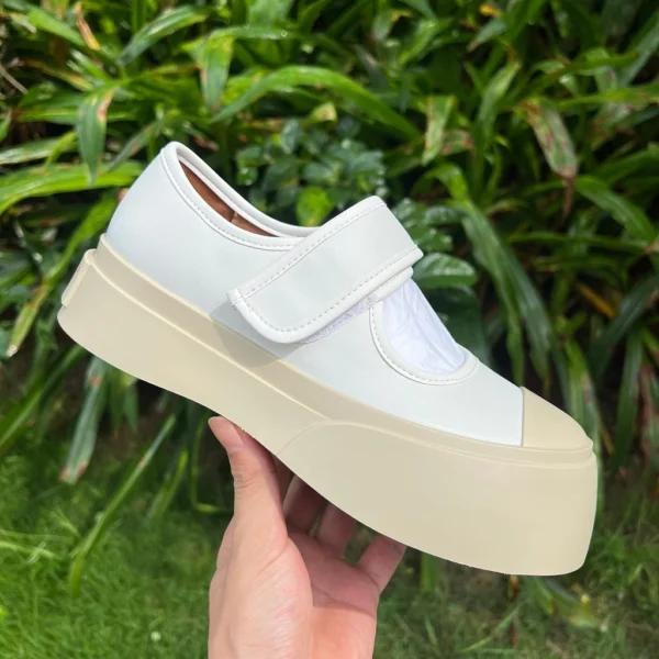 MARNI Velcro bianco MARNI logo in pelle di vacchetta Mary Jane Velcro sneakers moda da donna