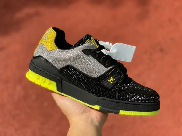 LV acqua diamante nero e giallo versione Guangzhou Louis Vuitton Louis Vuitton Trainer scarpe da ginnastica moda