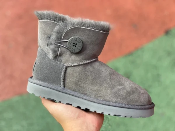 UGG corti grigi UGG Bailey stivali da neve corti a metà polpaccio in shearling e velluto caldo da donna