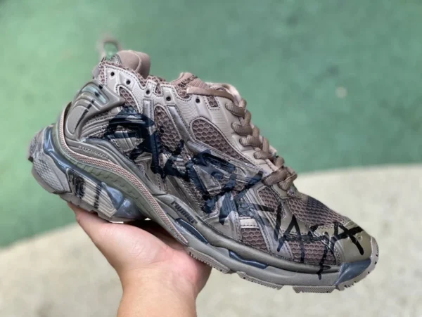 Balenciaga 70 marrone M puro originale Balenciaga Runner Grafhti rete stringata scollata sportiva e tempo libero