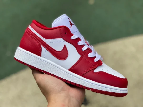 aj1 bianche e rosse basse Air Jordan 1 Low scarpe da basket sportive resistenti all'usura retrò basse nere e rosse 553560-615