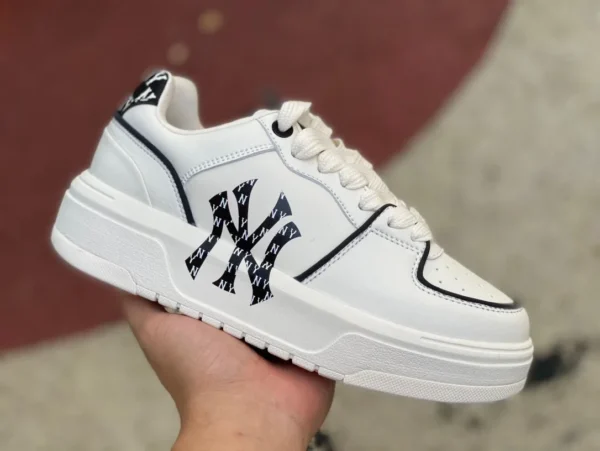 MLB bianco e nero puro originale MLB new NY presbiopia moda versatile e confortevole per uomo e donna coppia sneakers sportive e per il tempo libero 3ASXCDN3N (GP007)