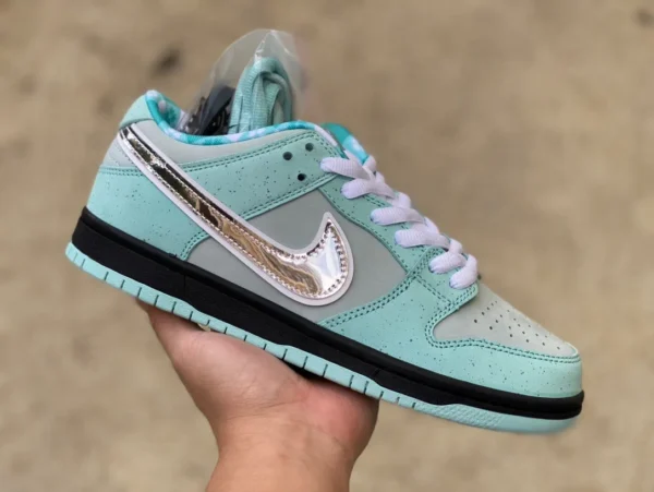 Dunk Tiffany & Co. x Nike Dunk Low Tiffany sneakers congiunte basse BV1310-402