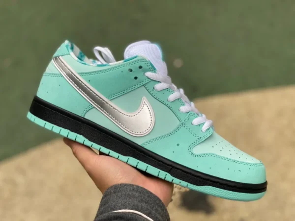 Dunk Tiffany joint puro originale Tiffany & Co. x Nike Dunk Low Tiffany joint sneakers basse BV1310-402