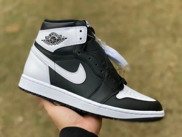 aj1 reverse panda bianco e nero e puro originale Air Jordan 1 High Reverse Panda DZ5485-010